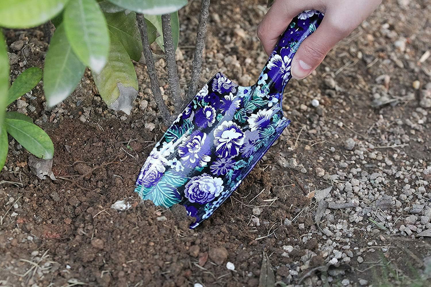Gardening Gifts, 3 Piece Aluminum Garden Tool Set - Trowel, Cultivator, Pruning Shear, Gift Set for Women, Men, Gardening Needs (Purple&Blue)