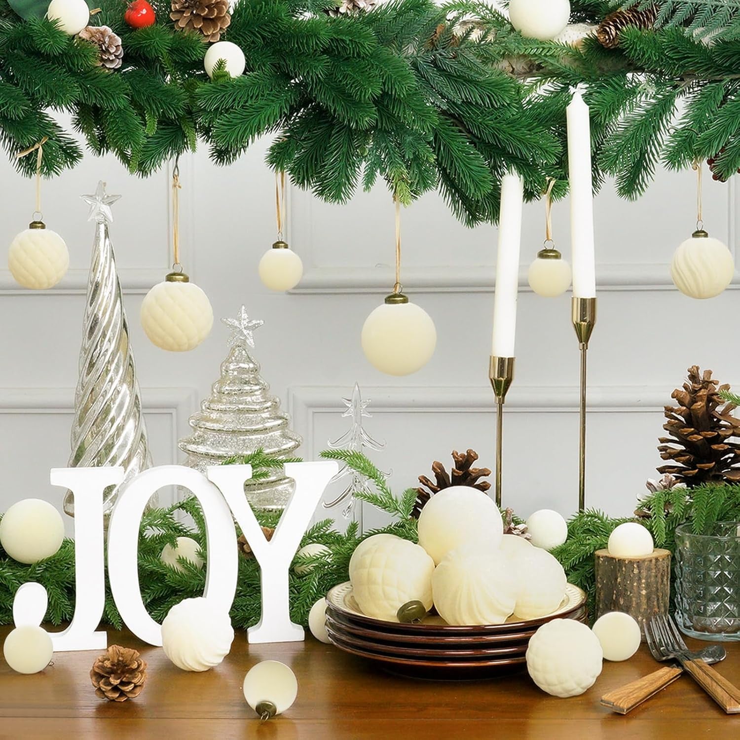36PCS Velvet Christmas Ornaments Set Mixed Flocked Balls Ornaments Shatterproof Christmas Tree Decorations for Holiday,Party,Home(Beige)