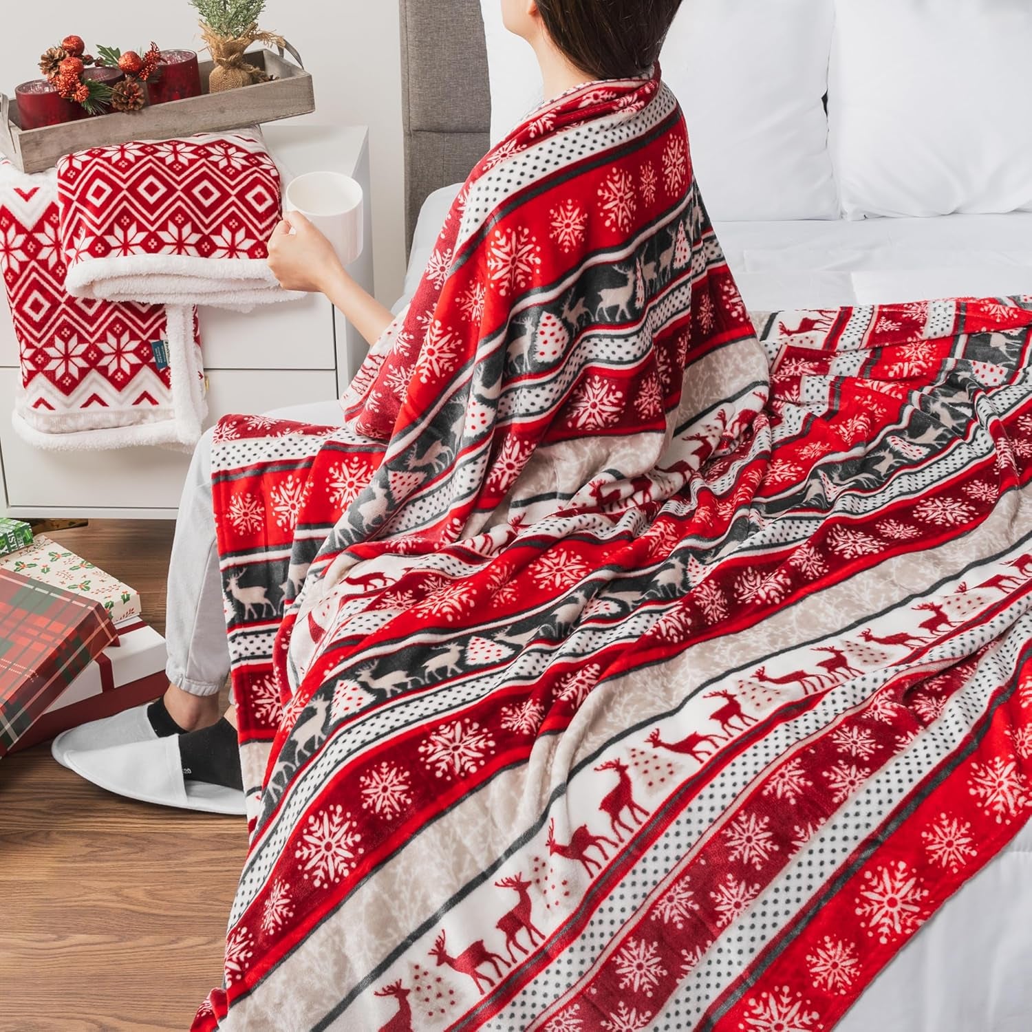 Holiday Reindeer Snowflakes Fleece Throw Blanket | Soft, Plush, Warm Winter Cabin Throw, 50X60, Red